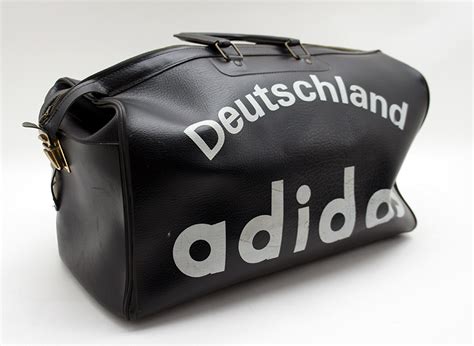 schwarze ledertasche adidas|adidas taschen.